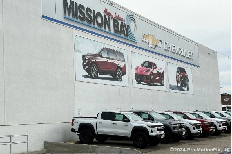 2025 Chevrolet Suburban Premier - Photo 39