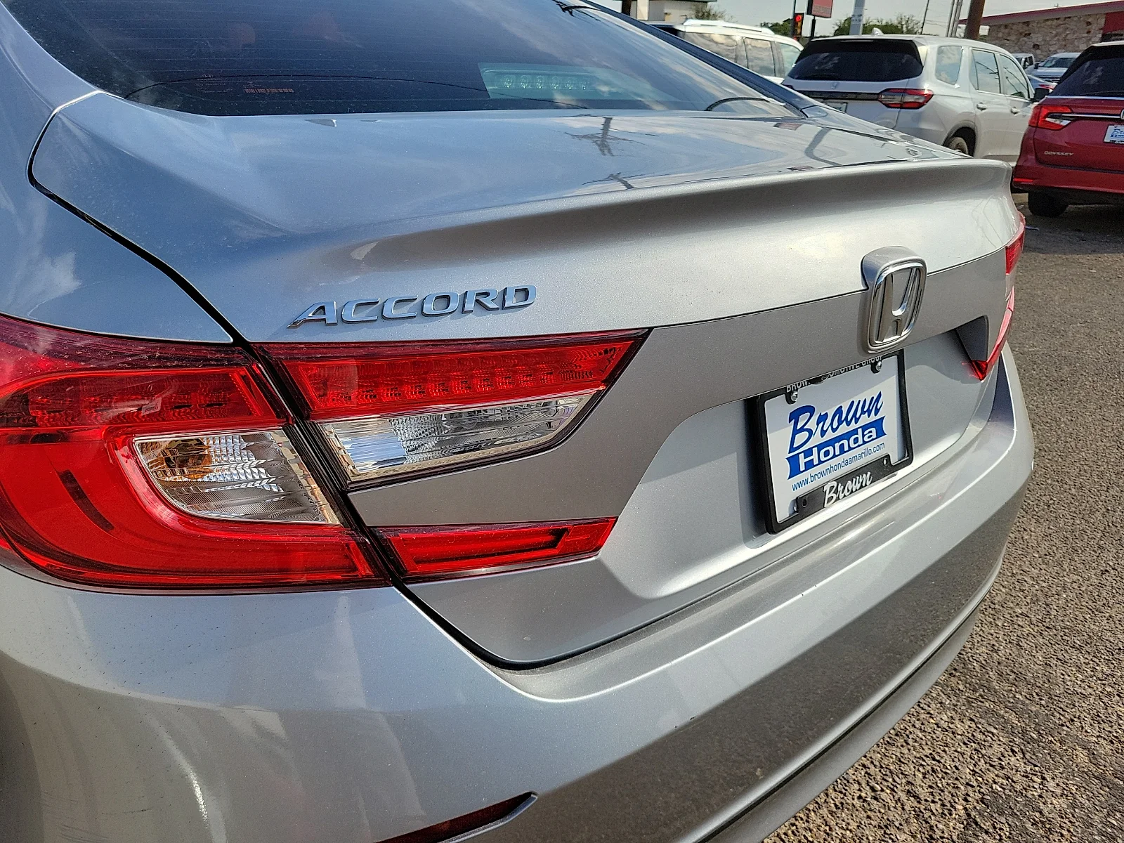 Used 2021 Lunar Silver Metallic Honda LX image 15
