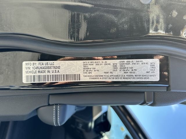 New 2025 Black Jeep Altitude X image 37