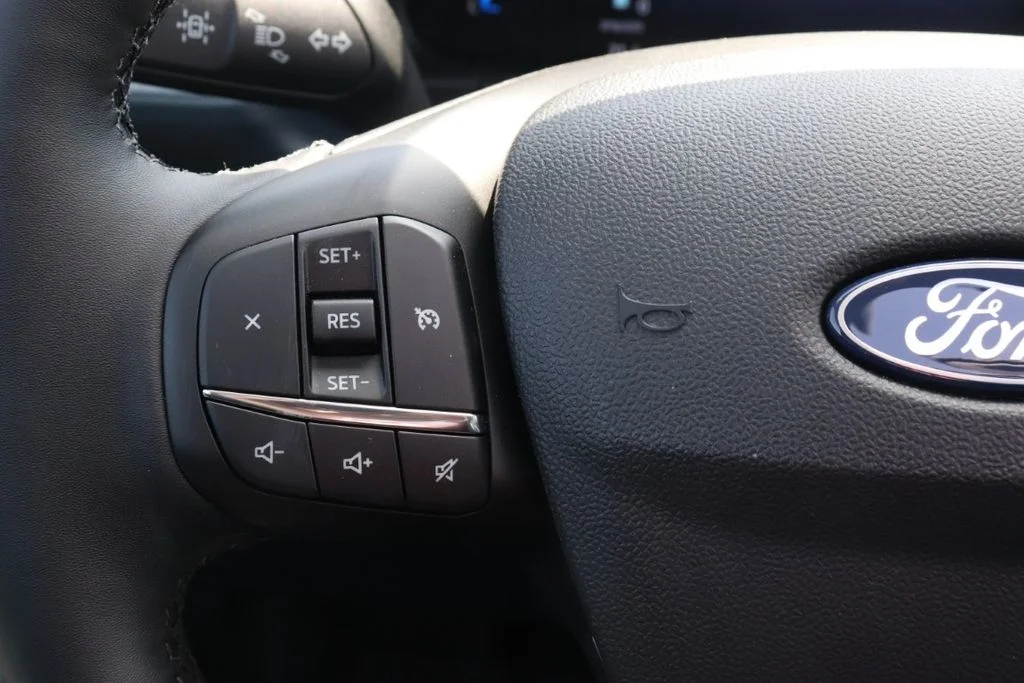 New 2026 Azure Gray Metallic Tri-Coat Ford XLT image 28