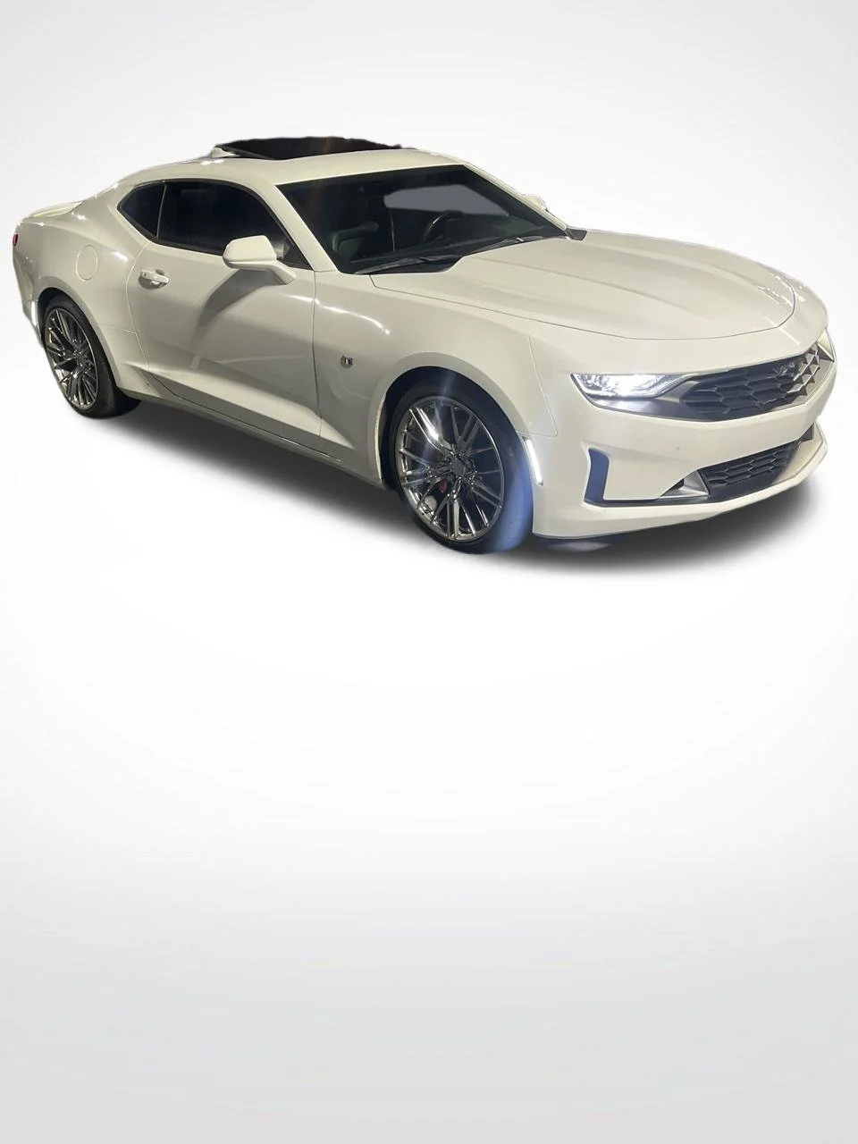 Used 2021 Summit White Chevrolet 2LT image 9