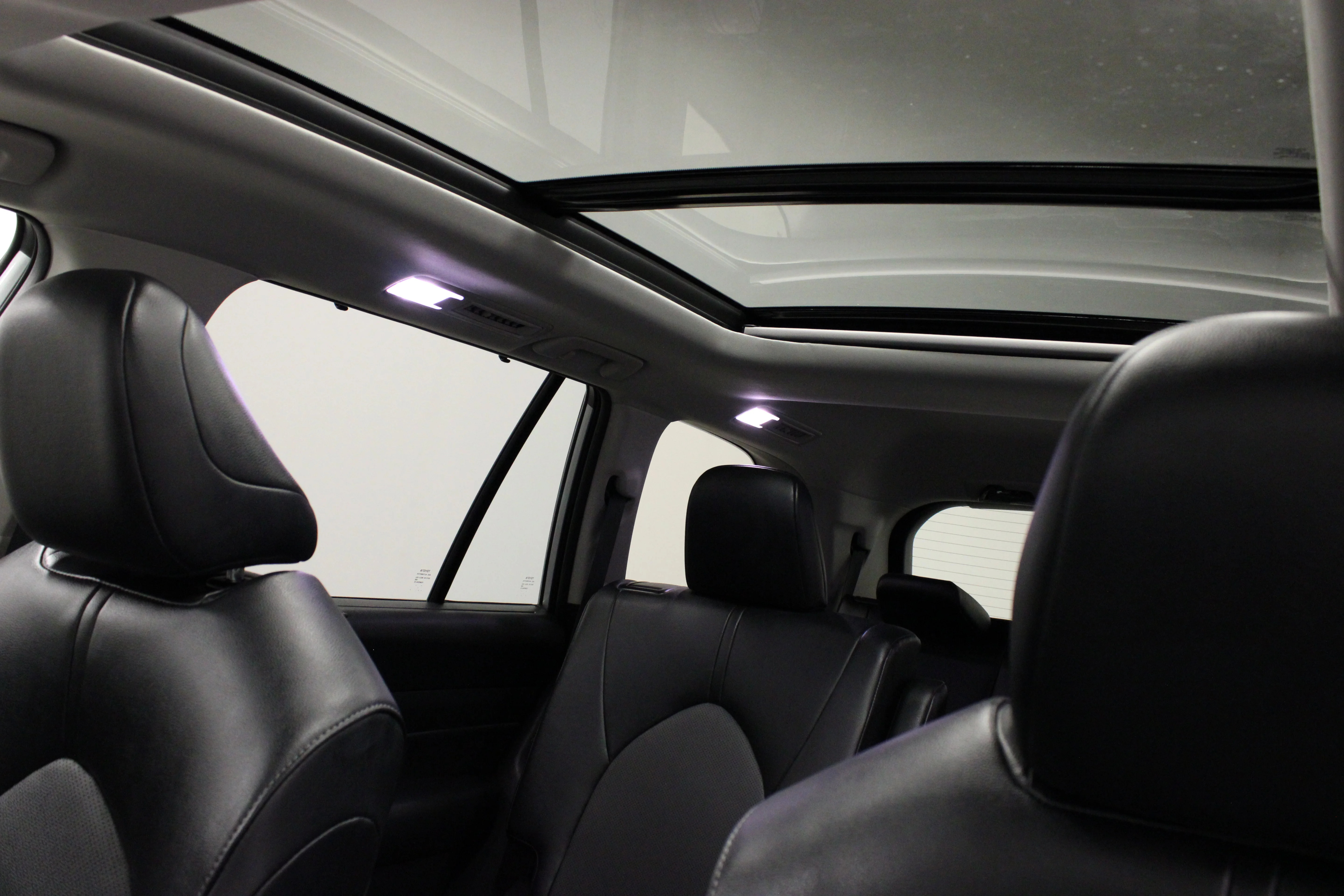 Used 2025 Celestial Silver Metallic Toyota XLE image 10