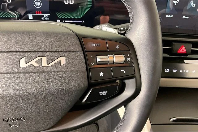 Certified Used 2026 Black Kia EX image 11