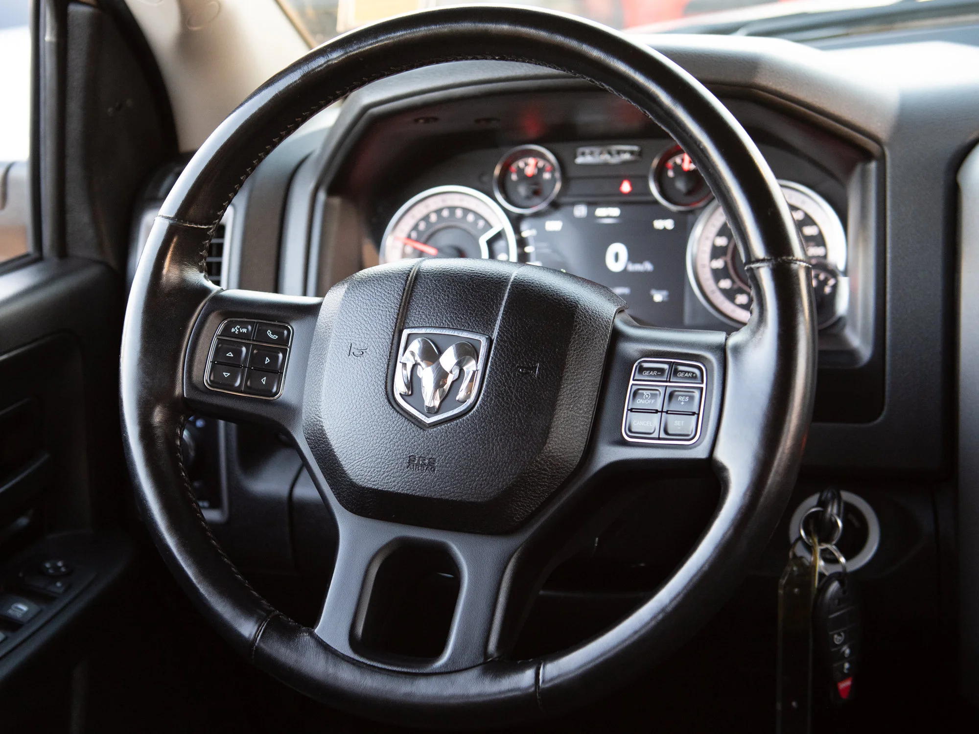 Used 2020 White RAM Black Express* Crew Cab 4x4, 35 Inch Tires, No Accidents, Heated Seats & Wheel image 4