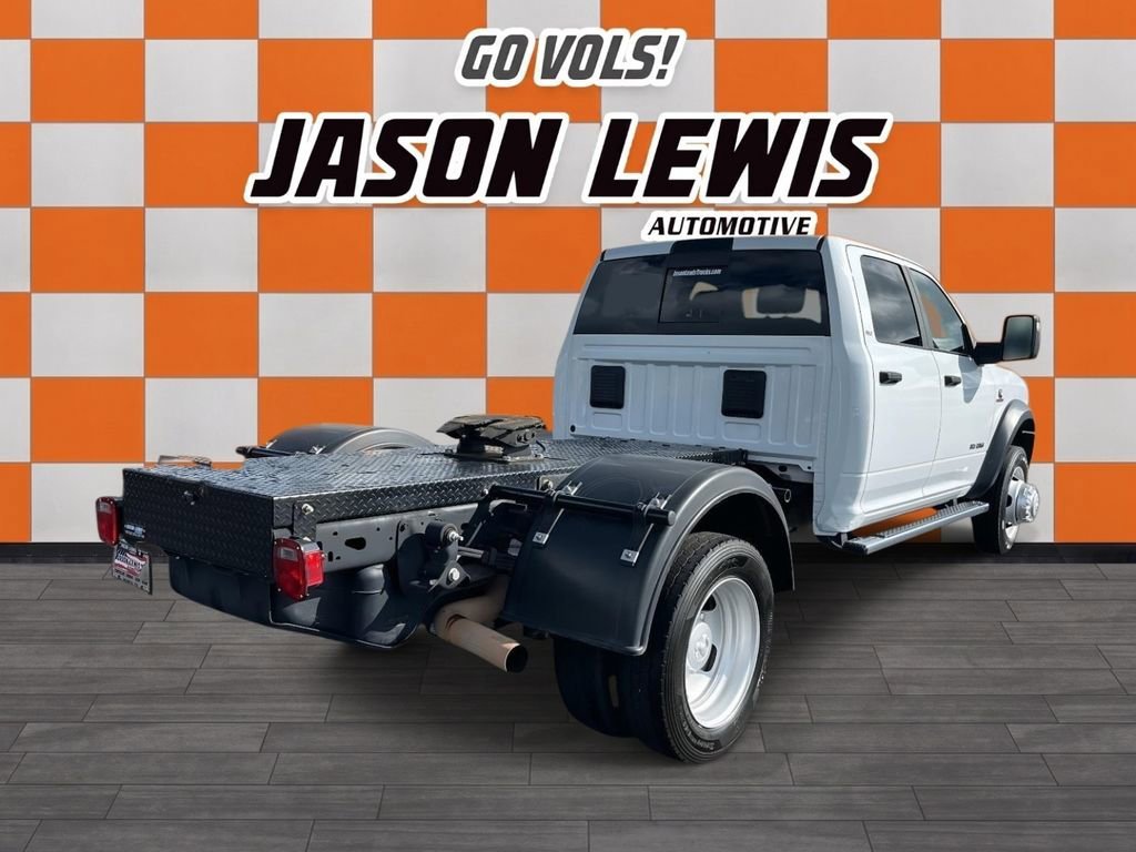 Used 2023 Bright White Clea Ram SLT image 3