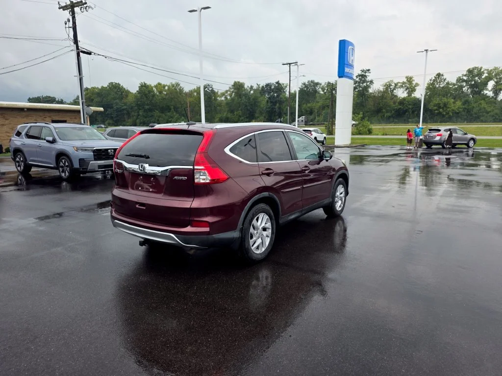 Used 2015 Basque Red Pearl Honda EX-L image 3