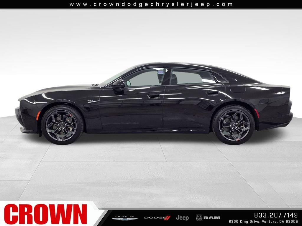 New 2026 Diamond Black Crystal Pearlcoat Dodge R/T image 8