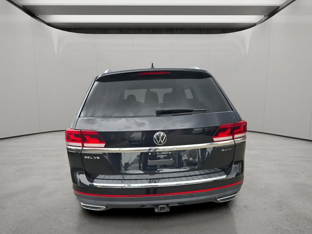 Used 2023 Deep Black Pearl Volkswagen 3.6L V6 SEL image 8