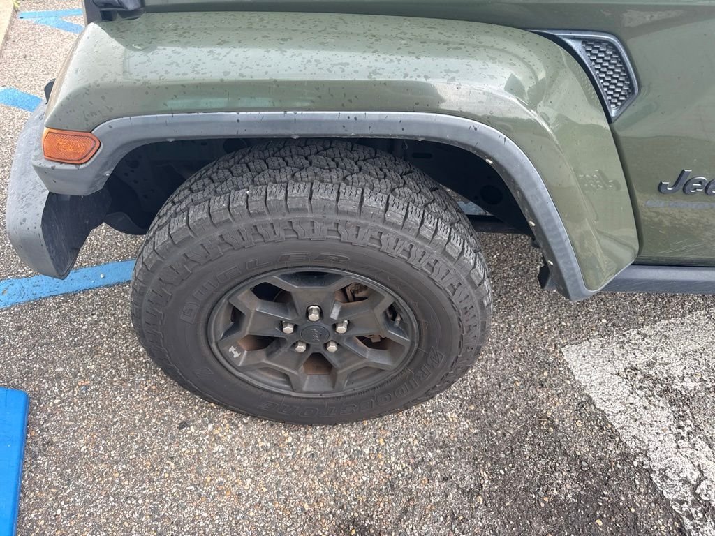 Used 2022 Green Jeep Willys image 9