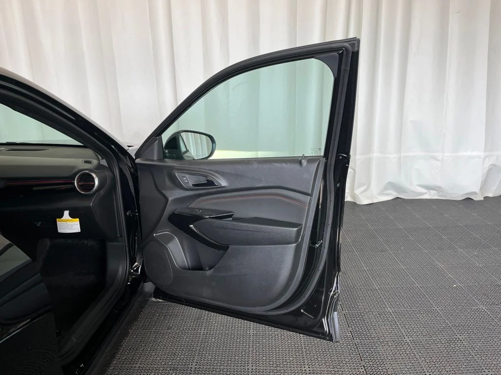 New 2026 Black Chevrolet 2RS image 19