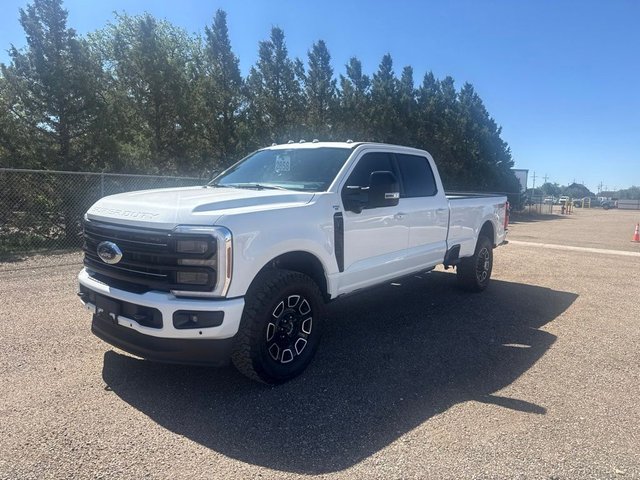 Pre-Owned 2025 Ford F-350 Platinum