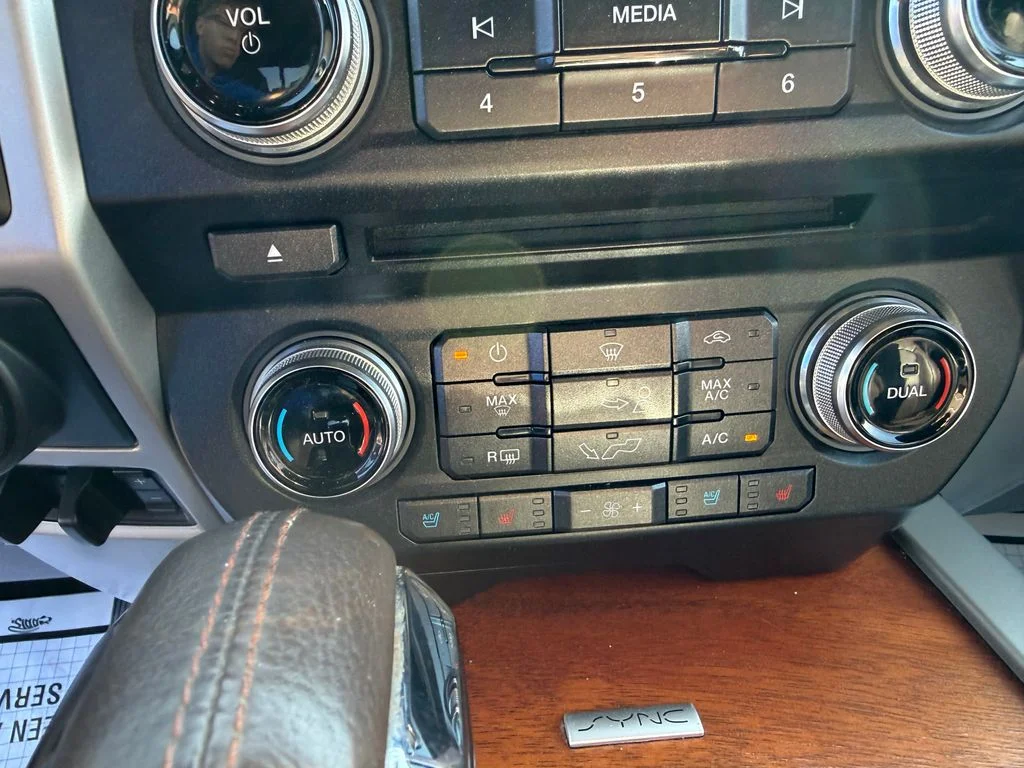 Used 2017 Bronze Fire Metallic Ford King Ranch image 20
