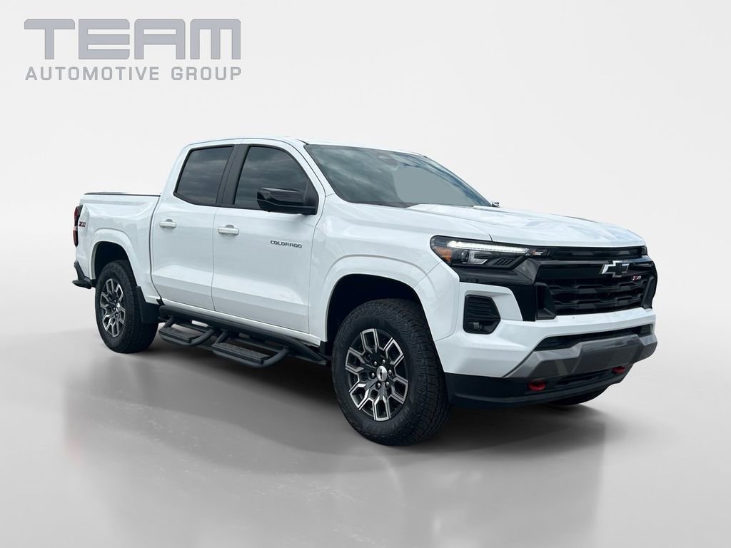 New 2026 Summit White Chevrolet Z71 image 1