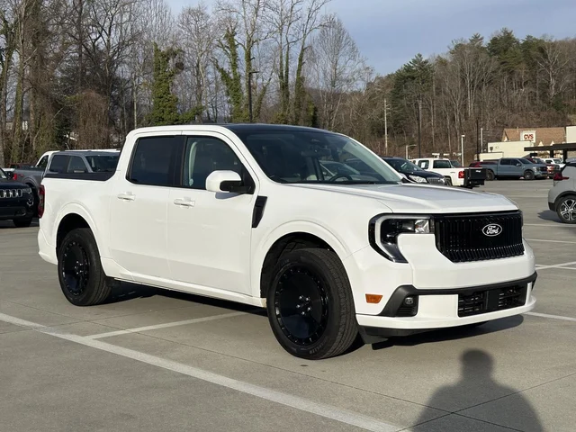 2025 FORD Maverick 