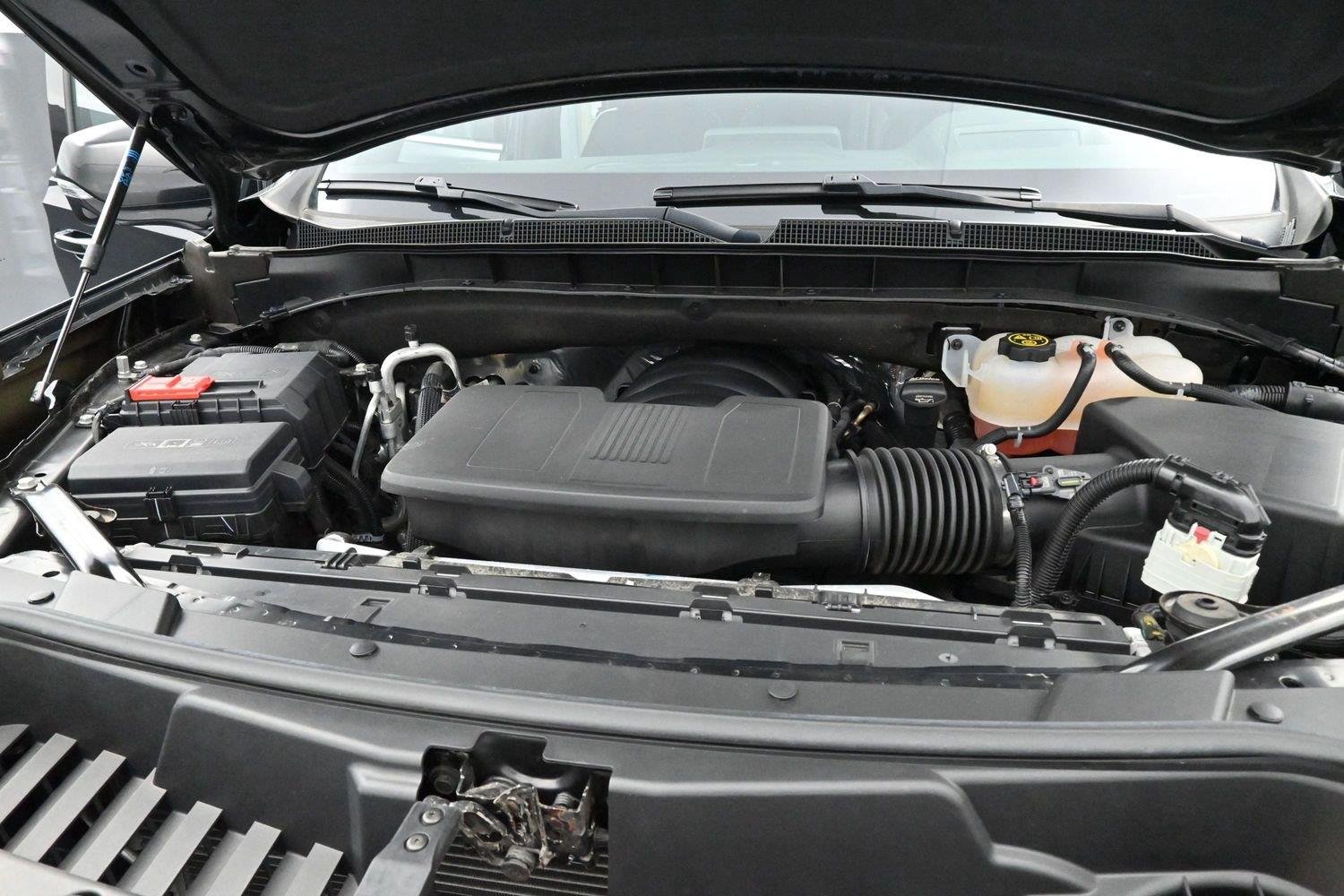 Used 2023 BLACK Chevrolet High Country image 36