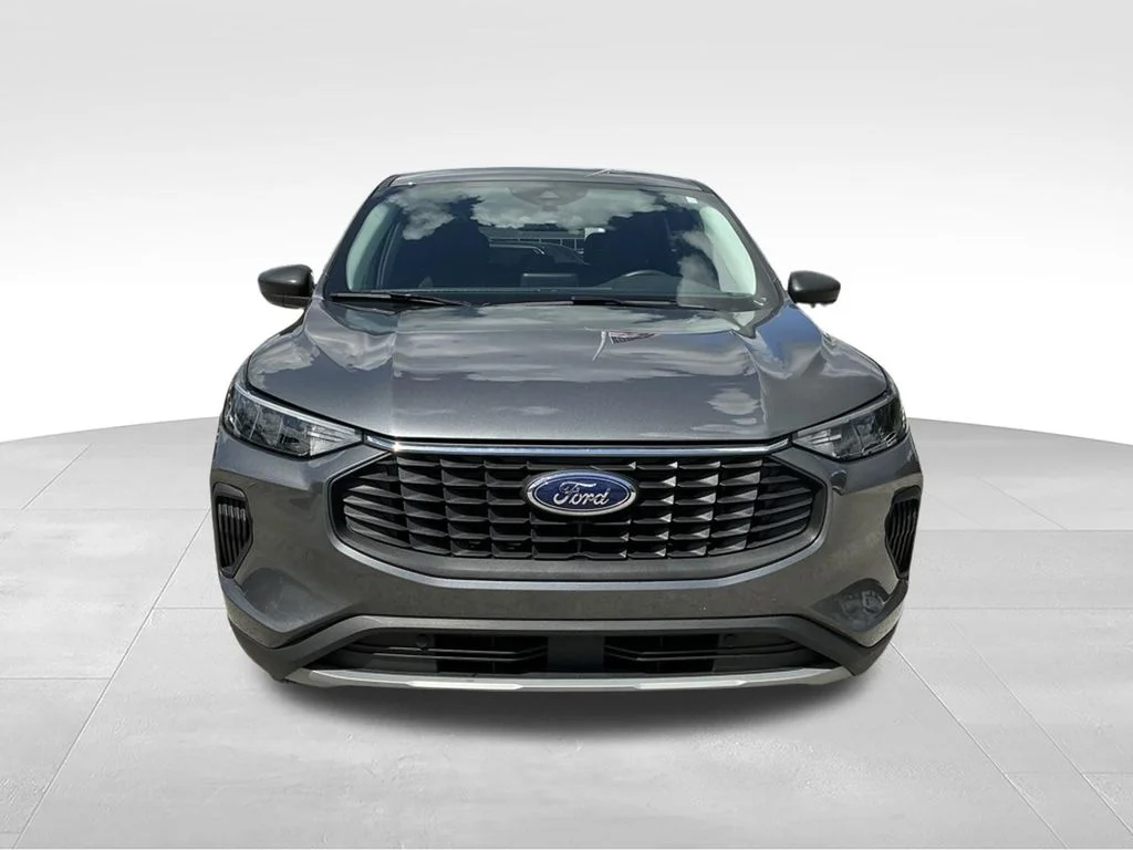 Used 2025 Gray Ford Active image 12