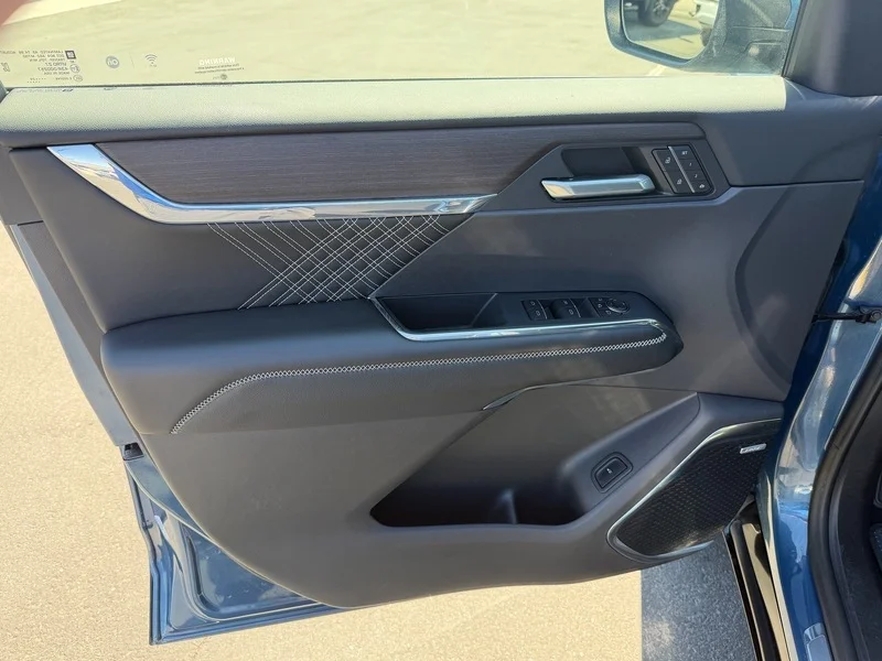 Used 2024 Downpour Metallic GMC Denali image 17