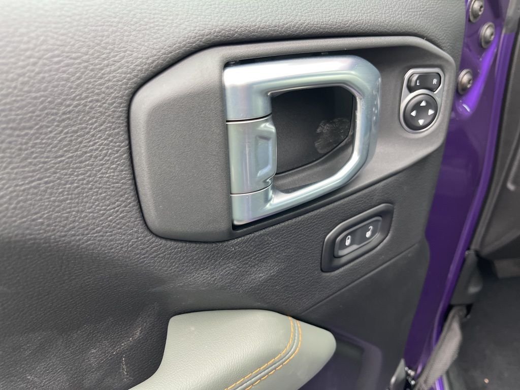 New 2026 Reign Exterior Paint Jeep Mojave X image 32