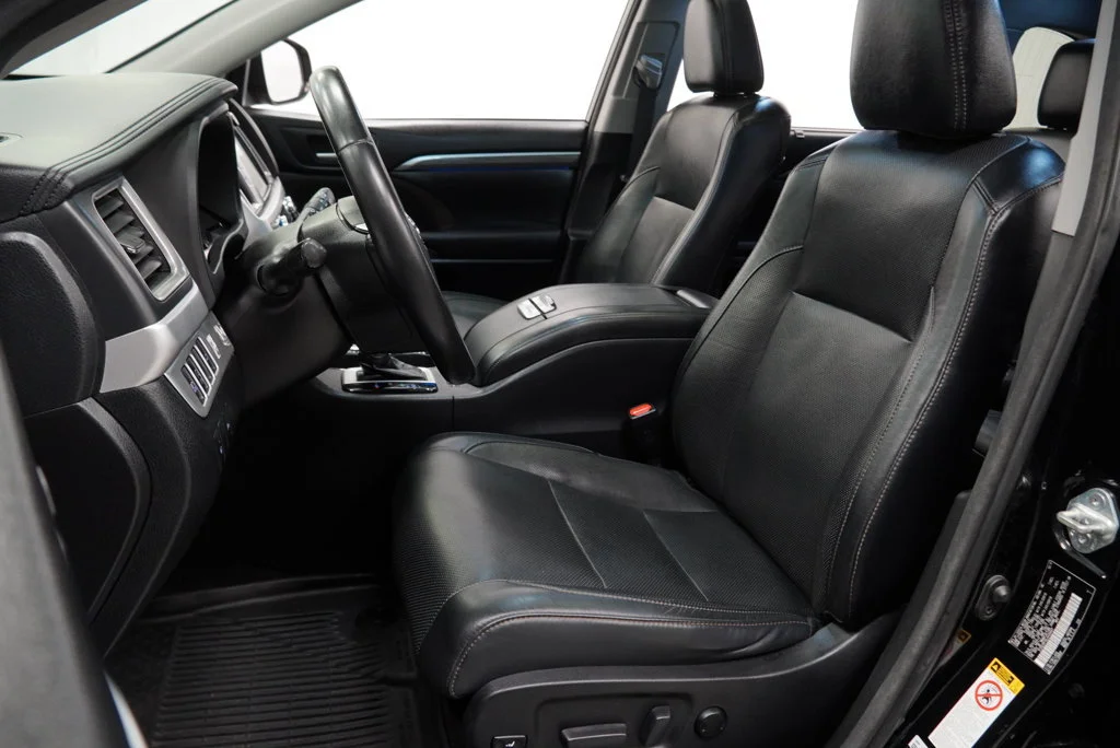 Used 2018 Black Toyota Limited image 4