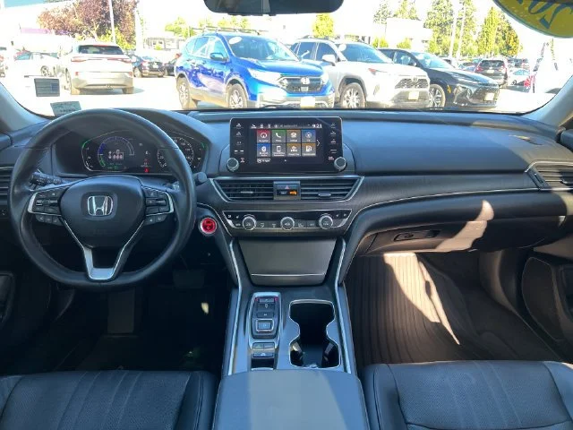 Certified Used 2021 Sonic Gray Pearl Honda Touring image 11