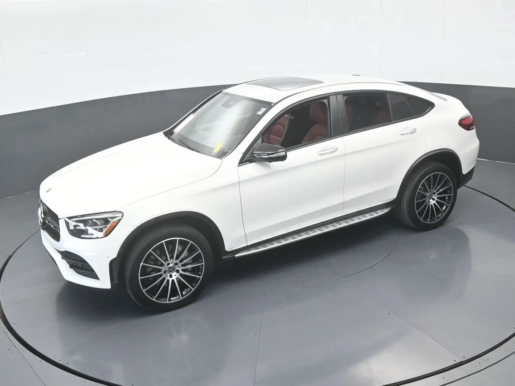 Used 2022 Diamond White Mercedes-Benz GLC 300 Coupe image 60