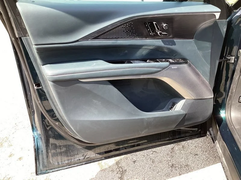2026 Cadillac LYRIQ Signature Luxury - Photo 11