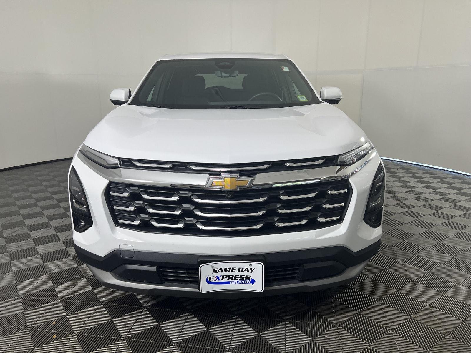 Used 2026 Summit White Chevrolet AWD LT image 8