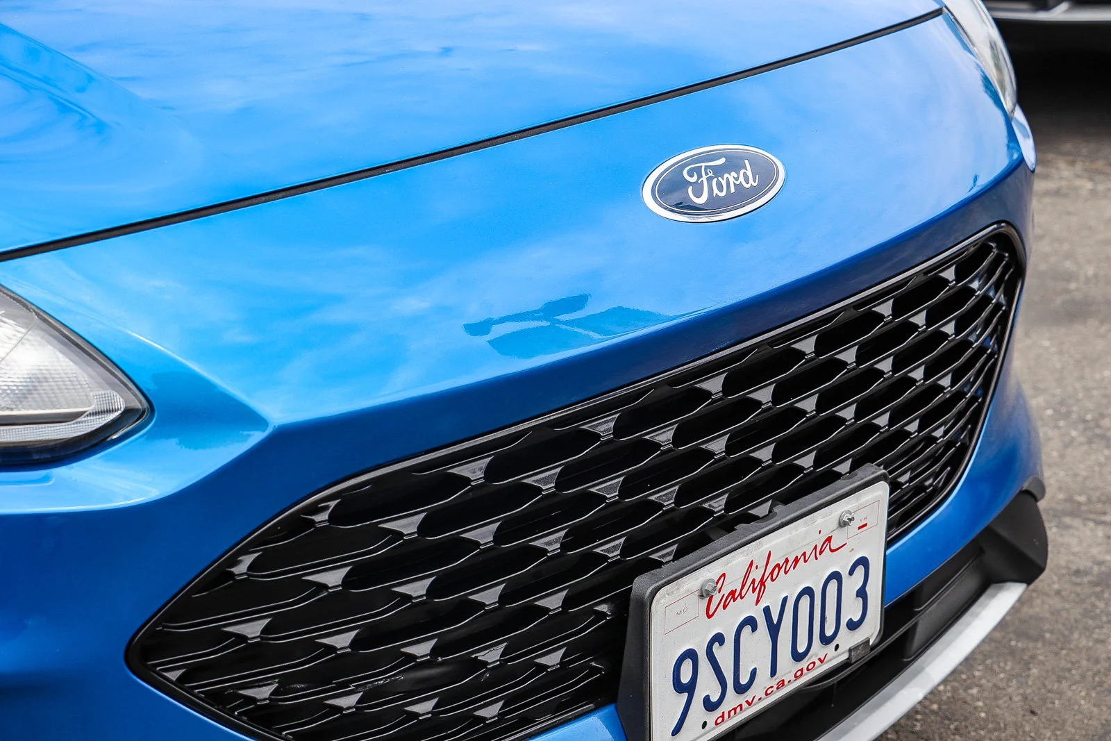 Certified Used 2020 Blue Metallic Ford SE Sport Hybrid image 6