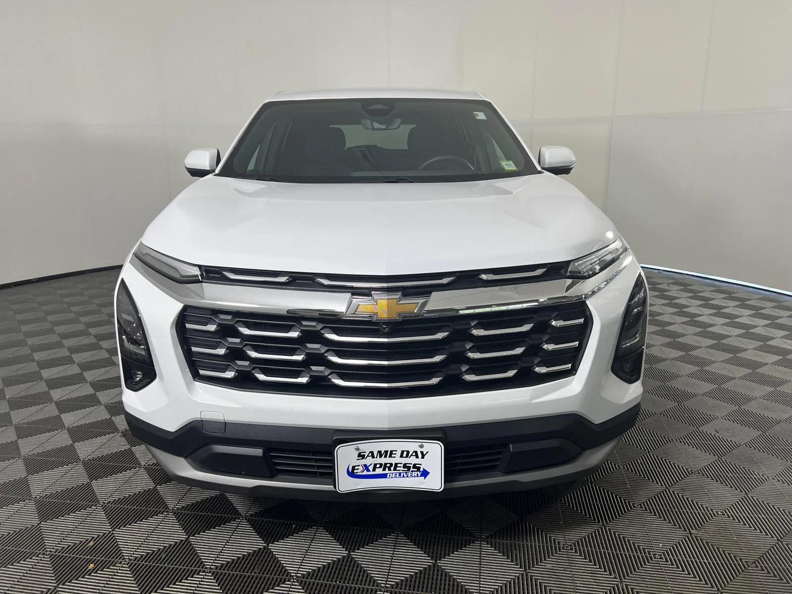 New 2026 Summit White Chevrolet LT image 8
