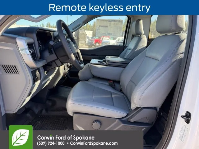 New 2026 Oxford White Ford XL image 2