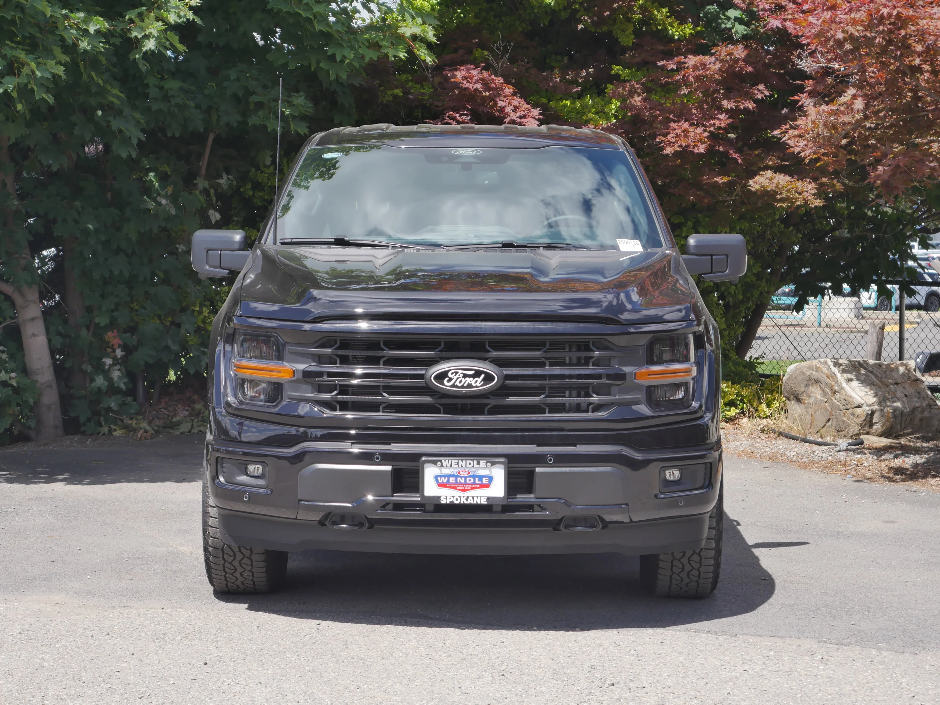 New 2026 Agate Black Metallic Ford XLT image 34