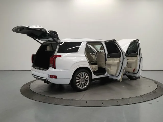 Used 2020 White Hyundai Limited image 13