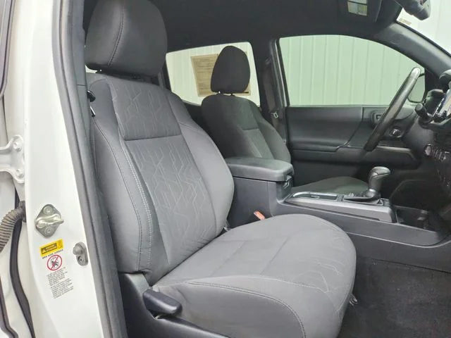 Used 2017 White Toyota TRD Off-Road image 34