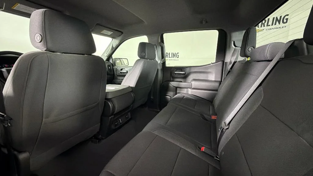 Used 2024 Summit White Chevrolet Custom image 28