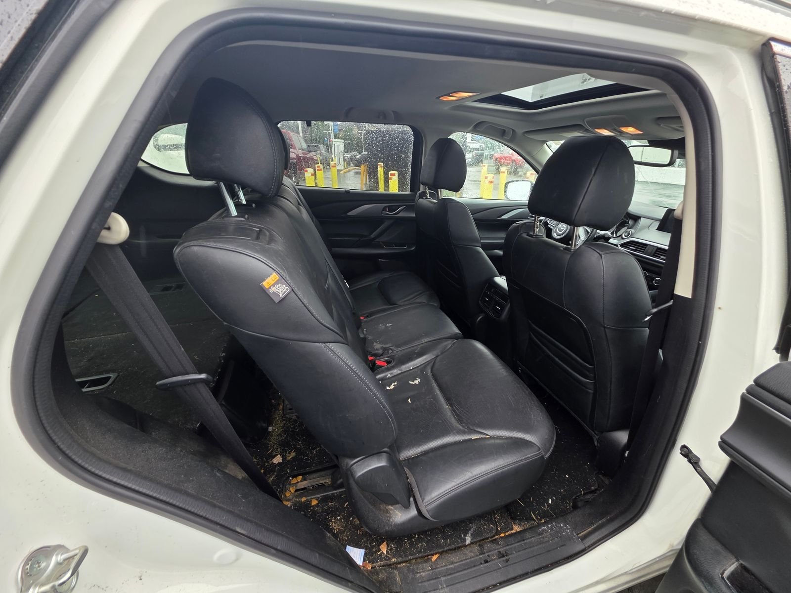 Used 2018 Snowflake White Pearl Mica Mazda Touring image 14