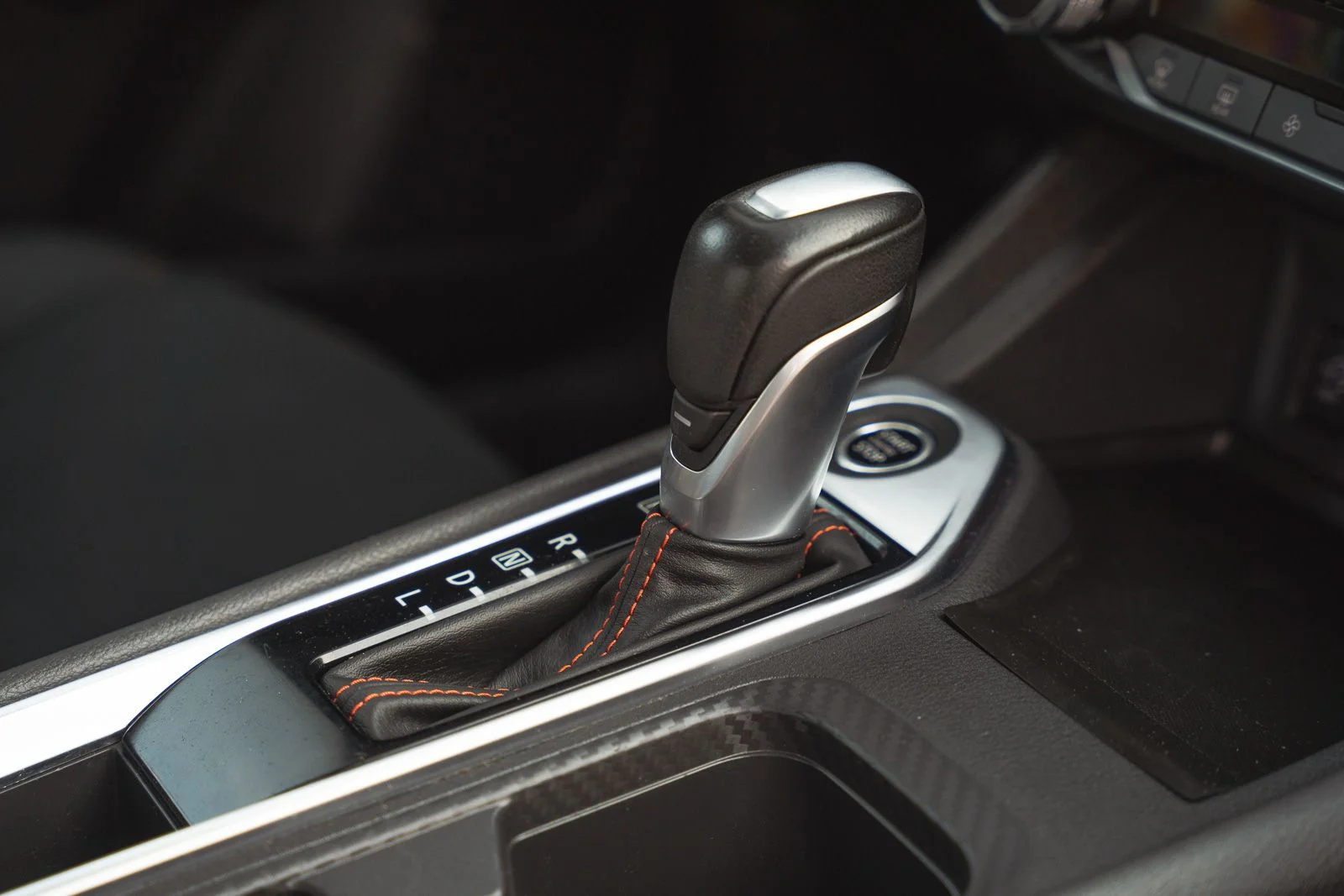 Used 2025 Black Nissan SR image 33