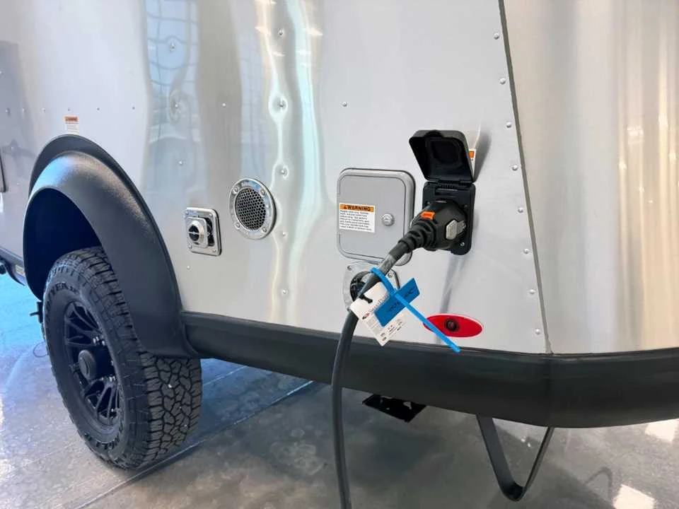 New 2025 SILVER AIRSTREAM  image 16