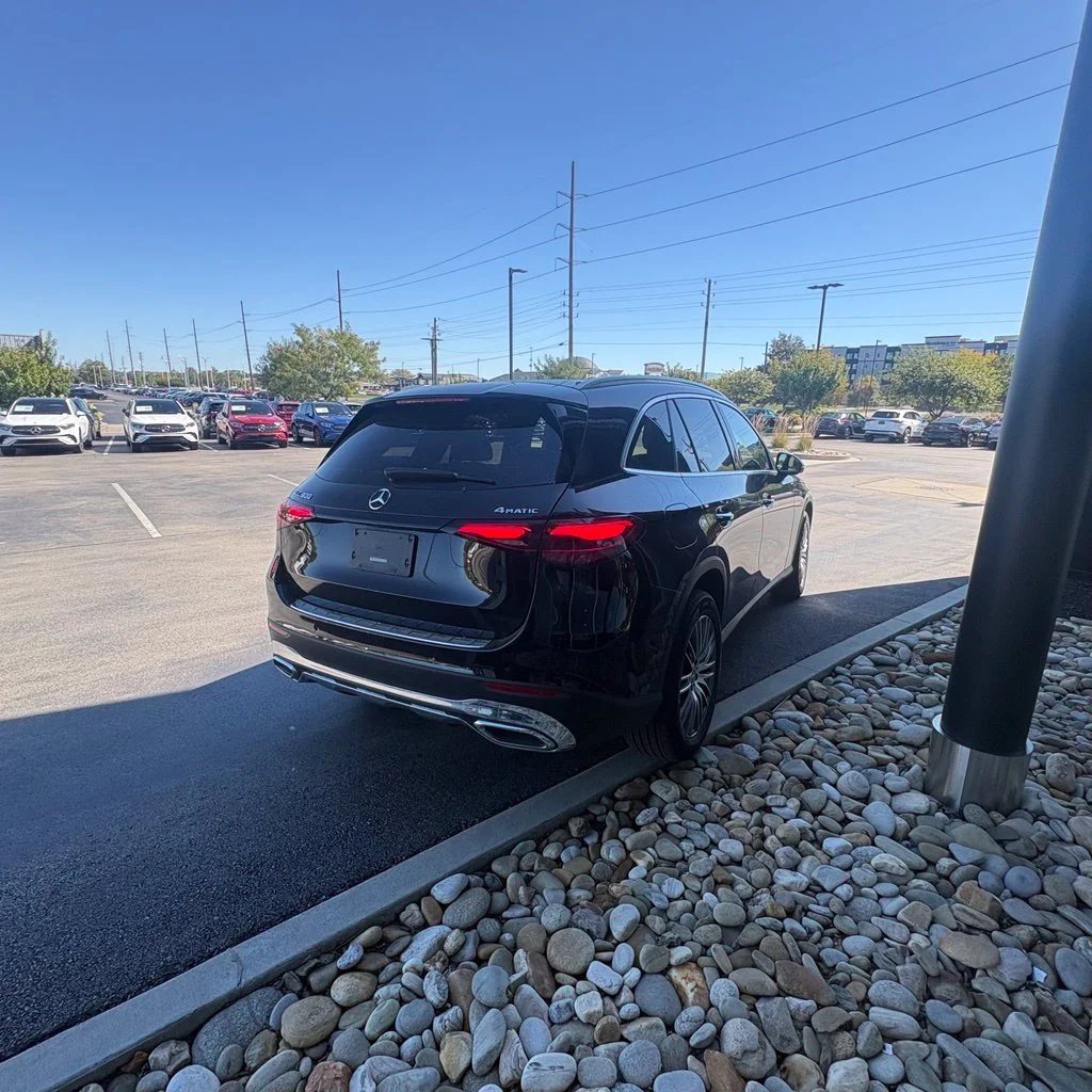 Used 2025 Black Mercedes-Benz GLC 300 image 6