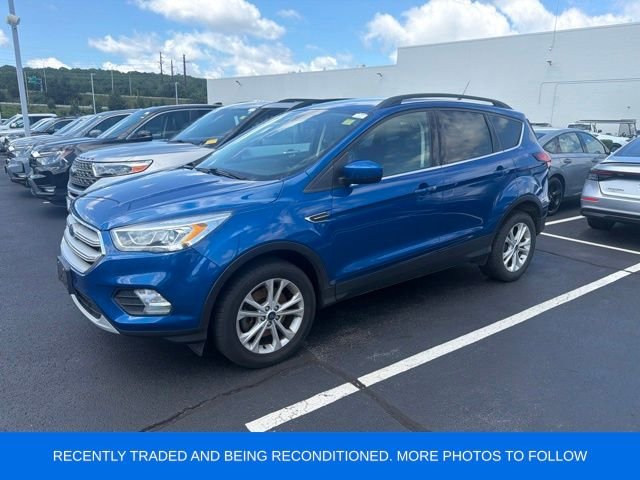 Used 2019 Lightning Blue Metallic Ford SEL image 2