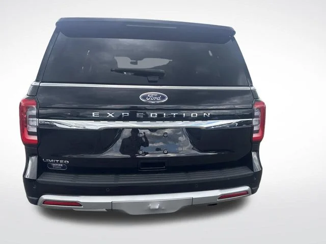 Used 2024 Black Ford Limited image 4
