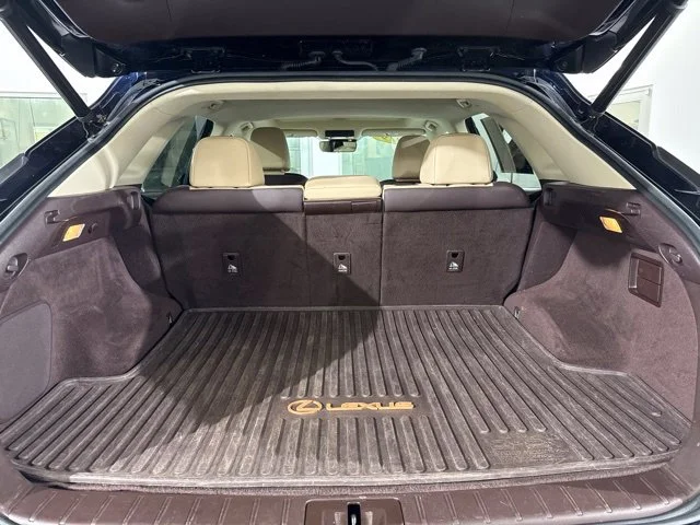 Used 2019  Lexus 350 image 10