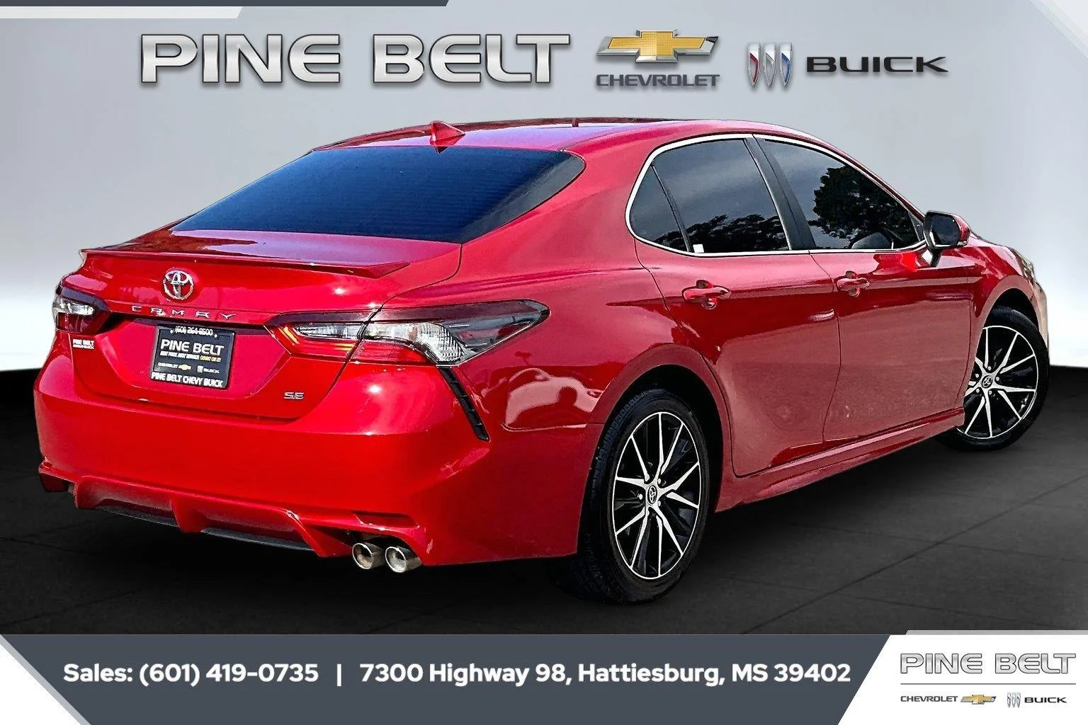 Used 2022 Supersonic Red Toyota SE image 11