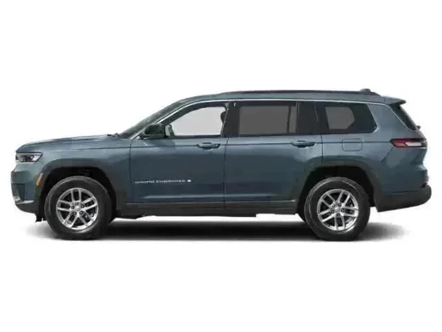 New 2027 Steel Blue Paint Jeep Limited image 2
