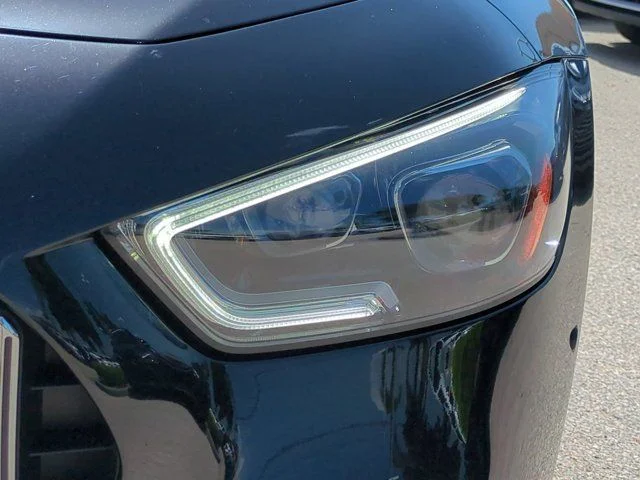 Used 2022  Mercedes-Benz Base image 10