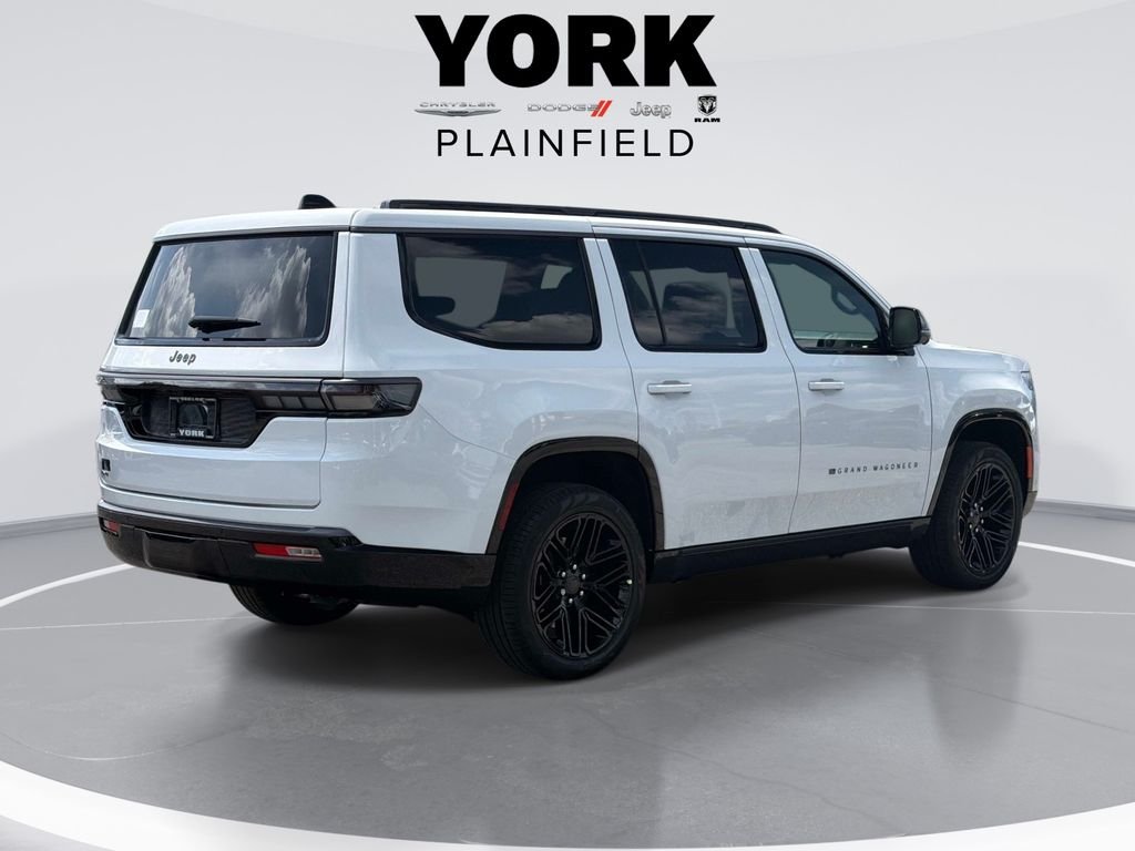 New 2026 Bright White Clear-Coat Exterior Paint Jeep Limited image 5
