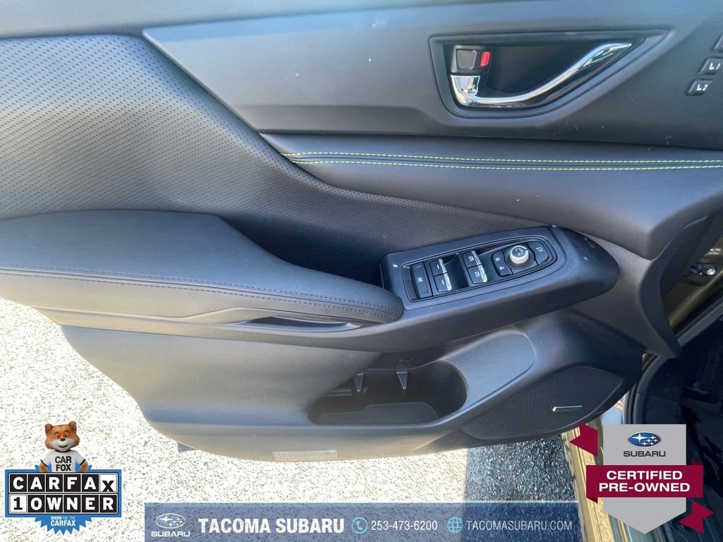 Used 2025 Brown Subaru Onyx Edition Touring image 11