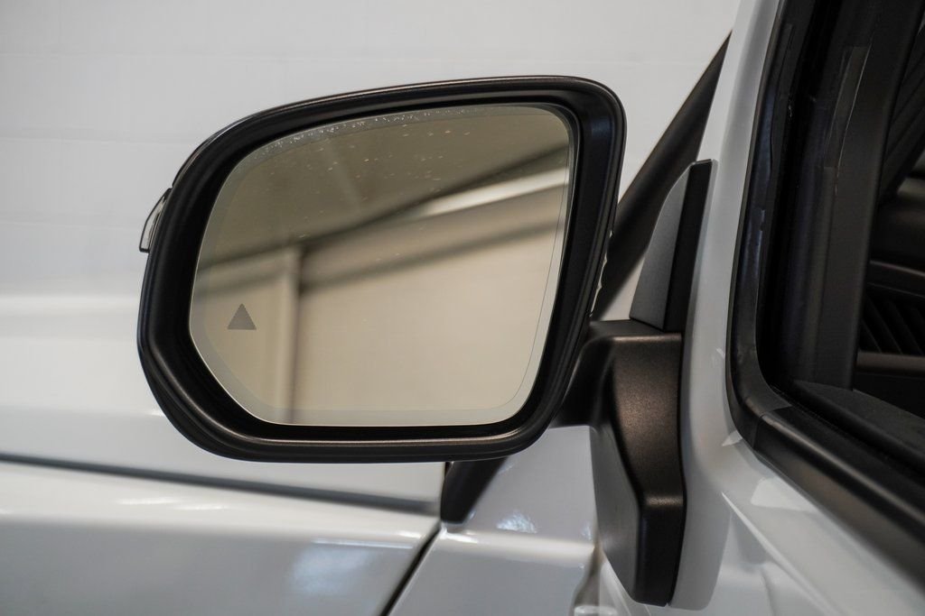 Used 2022 White Mercedes-Benz G 63 AMG® image 43