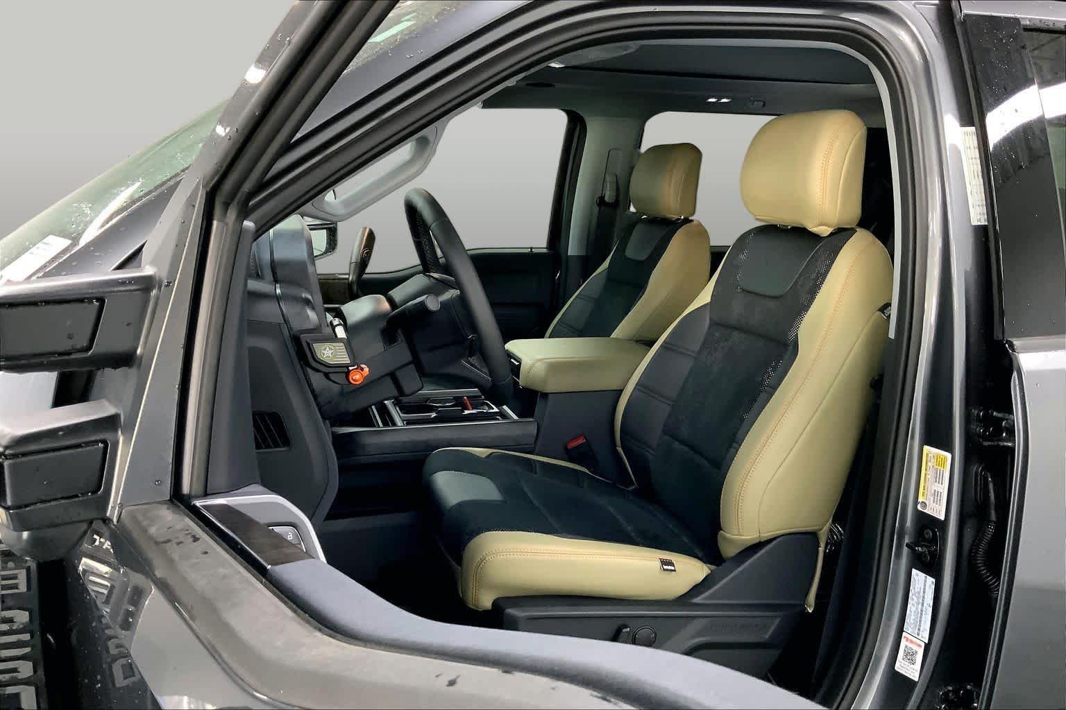 New 2026 Carbonized Gray Metallic Ford F-250® Lariat® image 8