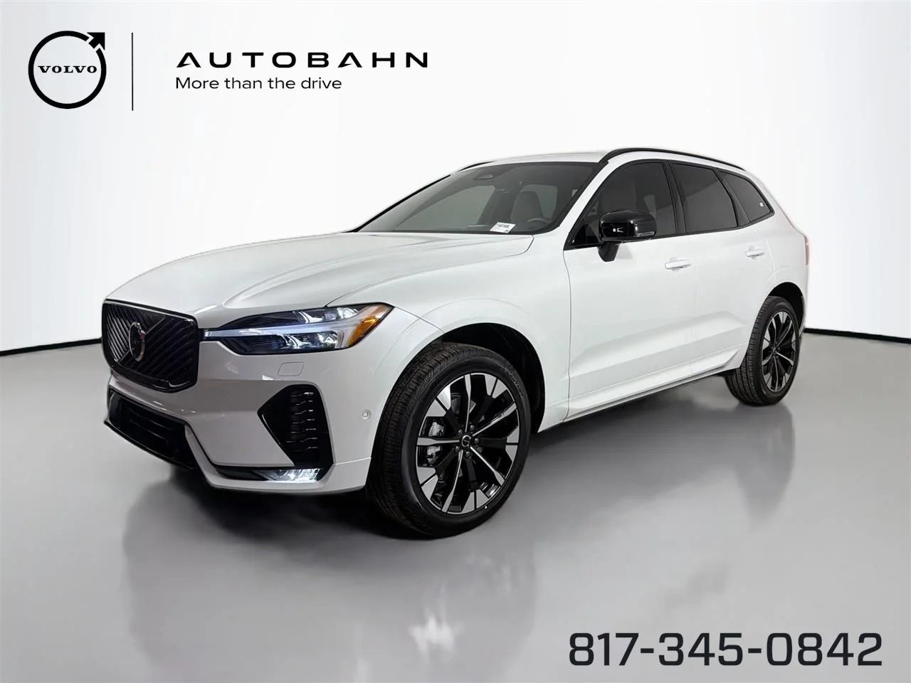 2026 Volvo XC60 B5 Plus Dark AWD's photo