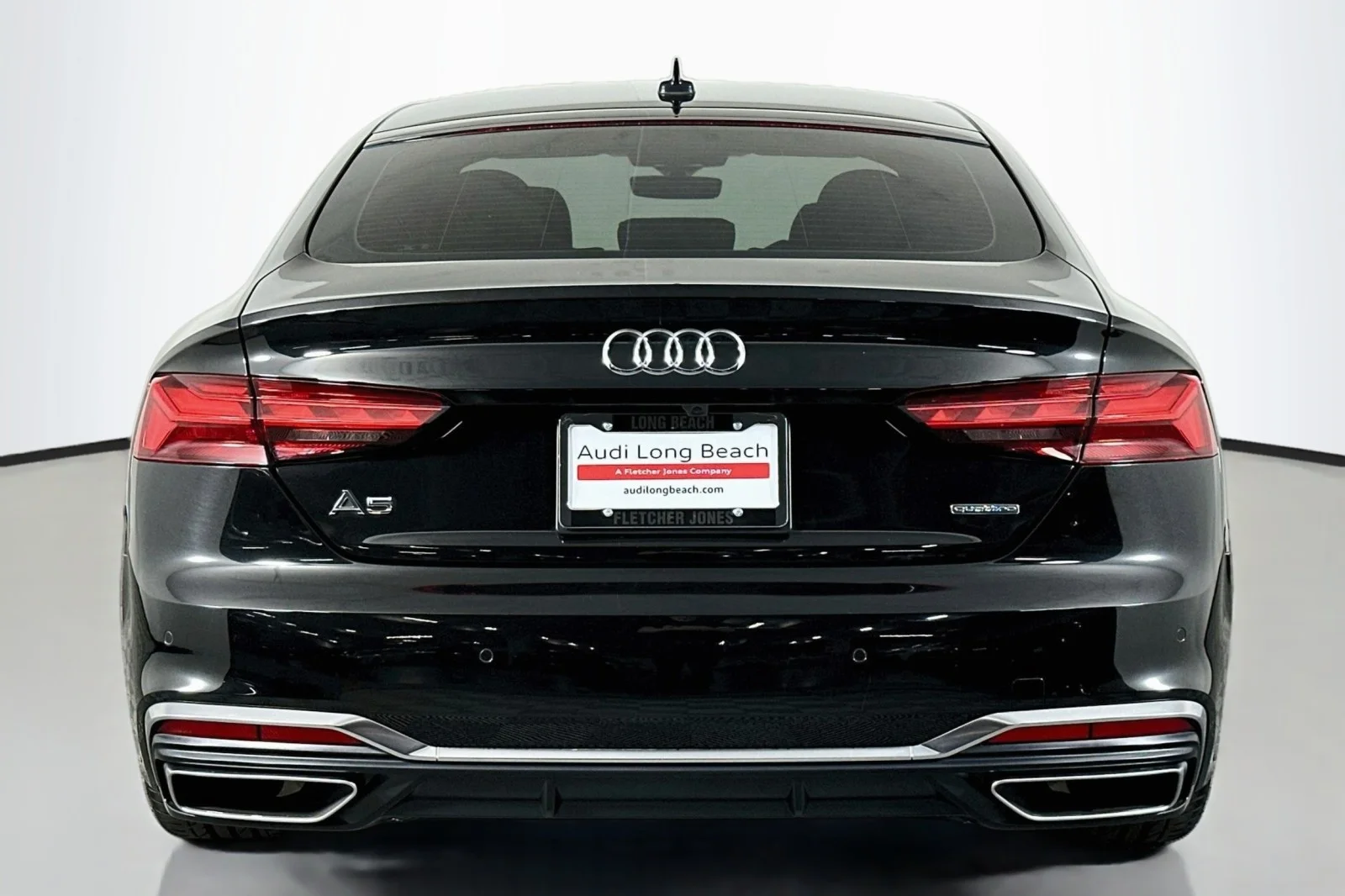 Used 2023 Mythos Black Metallic Audi S line Premium image 3